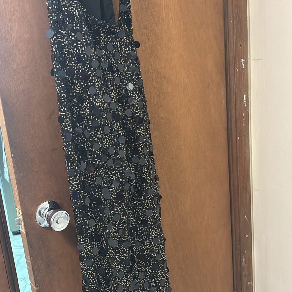 PrettyLittleThing Black and Gold Maxi Dress